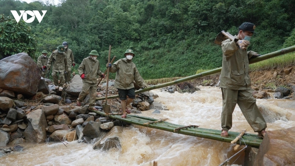 Yêu cầu xây dựng các kịch bản phòng chống thiên tai, sẵn sàng phương án “bốn tại chỗ”