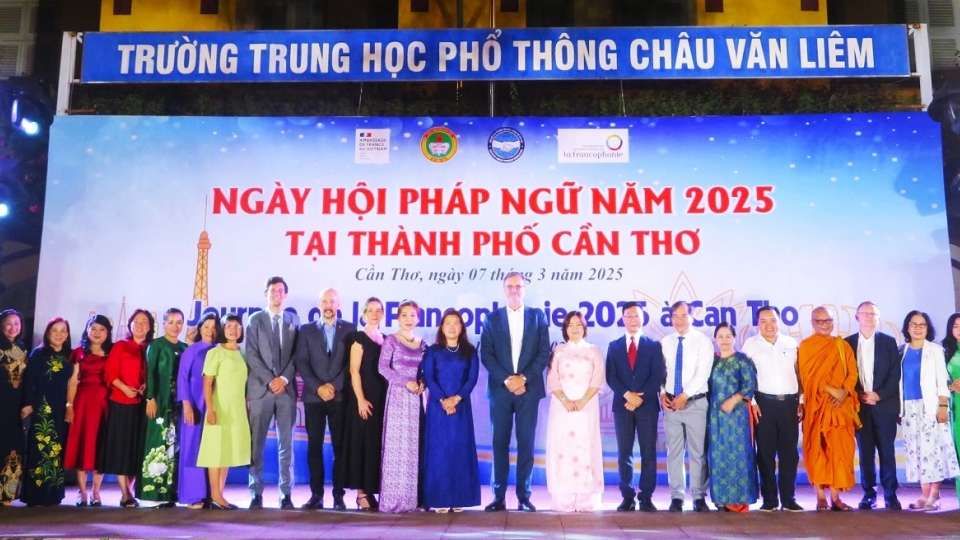 vov_-_ngay_hoi_that_chat_tinh_doan_ket_huu_nghi_tren_linh_vuc_van_hoa_-_giao_duc_gop_phan_thuc_hien_chien_luoc_hop_tac_phat_trien_toan_dien_giua_hai_quoc_gia_viet_nam_-_phap.jpg
