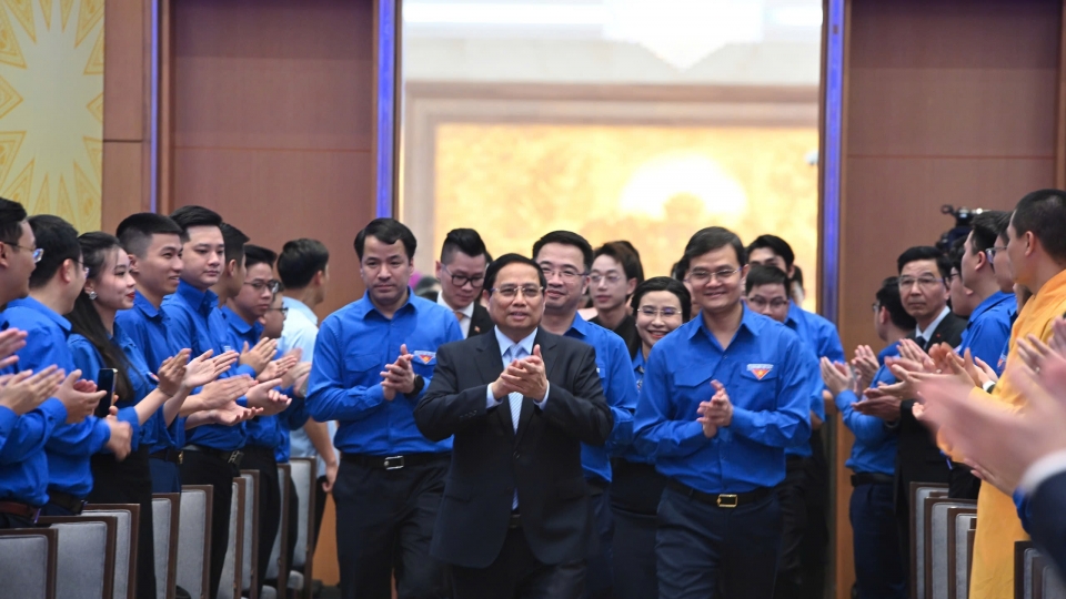vov_thu_tuong_voi_thanh_nien_6.jpg