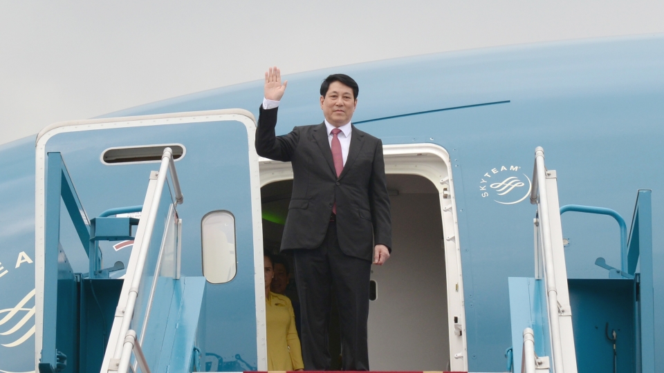 24-04_chu_tich_nuoc_luong_cuong_len_duong_tham_cap_nha_nuoc_toi_lao.jpg