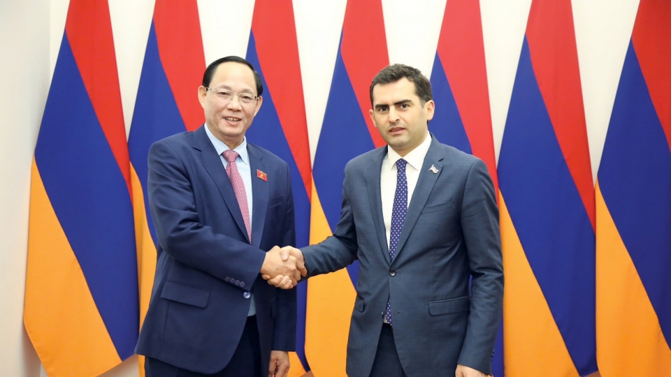 4-4_pctqh_tran_quang_phuong_hoi_dam_2.jpg