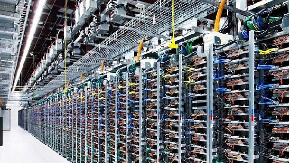 Bitcoin mining machines 2.jpg