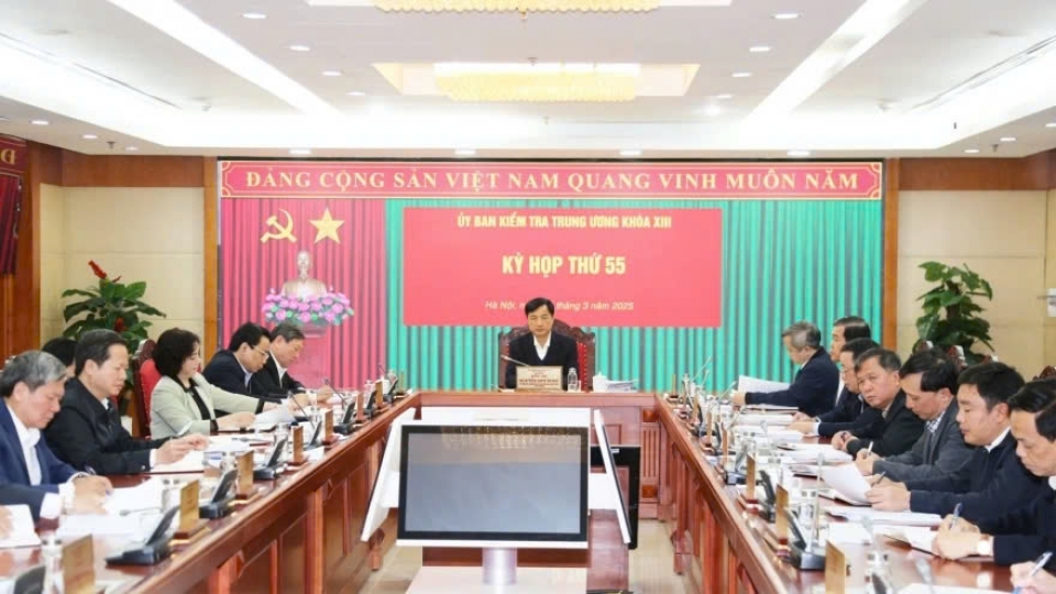 Central Party Commission meets in Hanoi on April 4, 2025.jpg