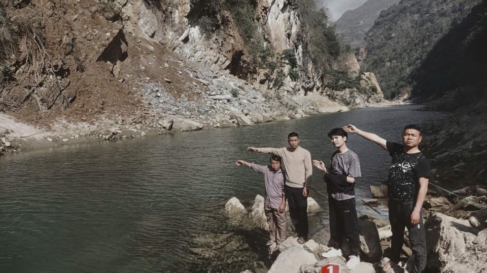 cac_doi_tuong_lien_quan_thuc_nghiem_hien_truong_tai_bo_song_bien_gioi.jpg