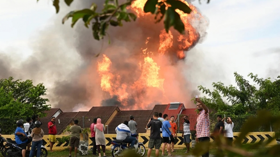 chay lon, hoa hoan, cau lua, chay Malaysia, chay Kuala Lumpur -cnn.jpg