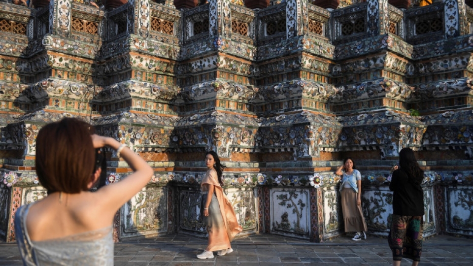 chinese_tourist_in_thailand_reuters_.jpg