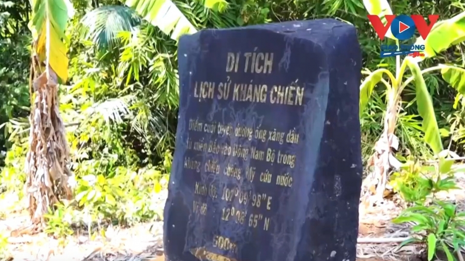 di tich khang chien.jpg