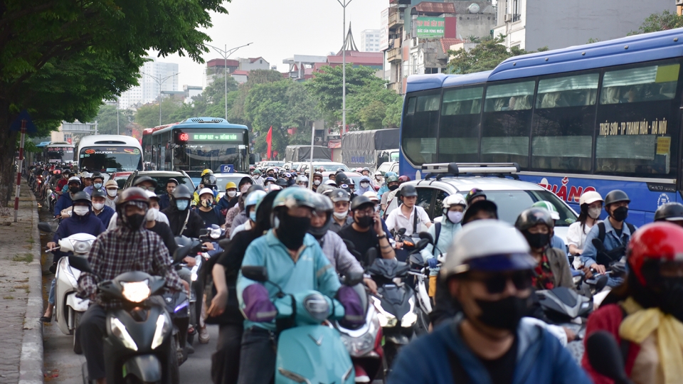 duong_ha_noi_tac_cung_14.jpg