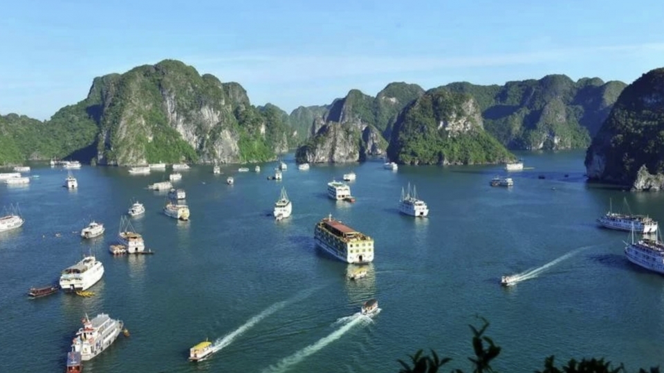 ha_long_bay.jpg
