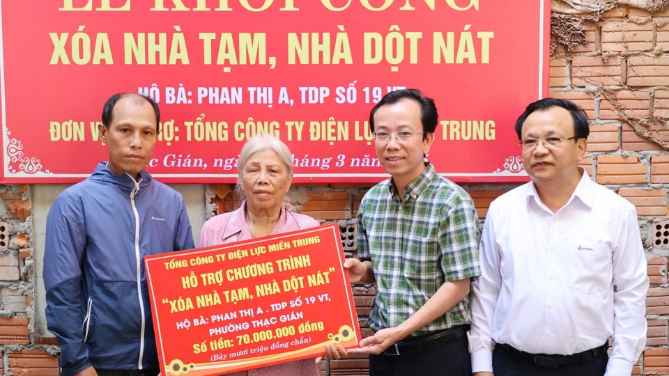 ho_tro_kinh_phi_lam_nha_cho_ba_phan_thi_a.jpg