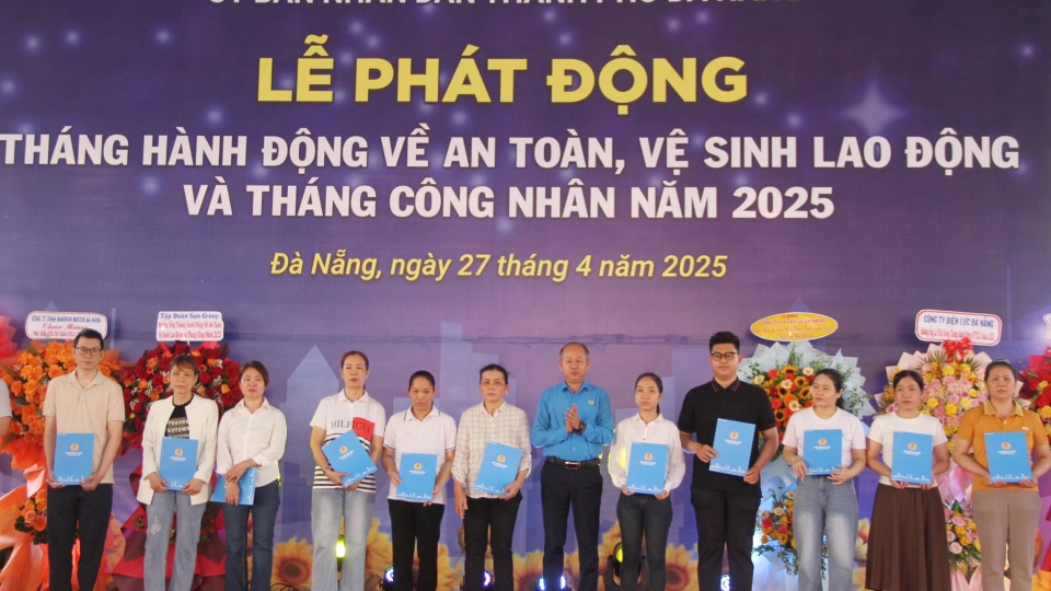 ho_tro_qua_tang_doan_vien_kho_khan_tai_nan_lao_dong_benh_nghe_nghiep.jpg