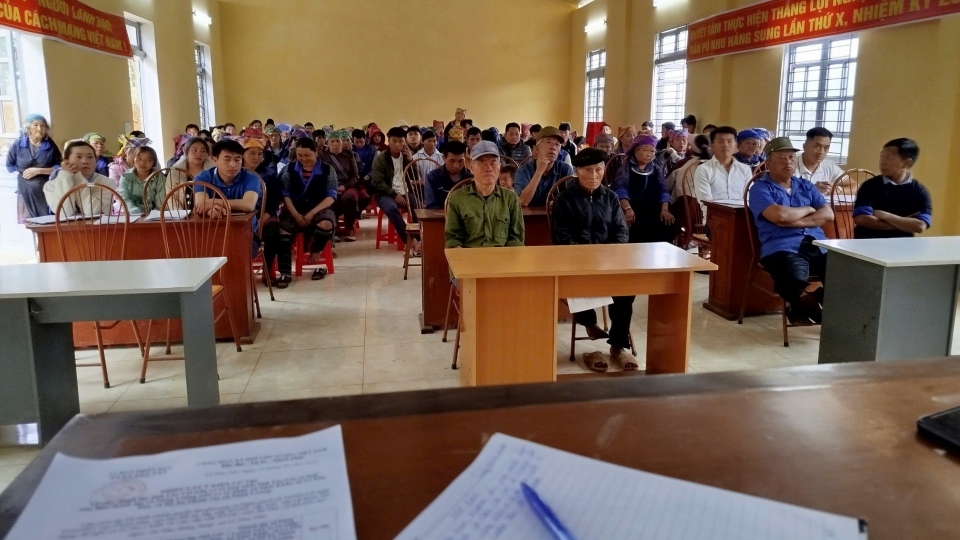 nhan_dan_tham_gia_dong_du_trong_ngay_lay_y_kien_ve_viec_sap_xep_cac_don_vi_hanh_chinh.jpg