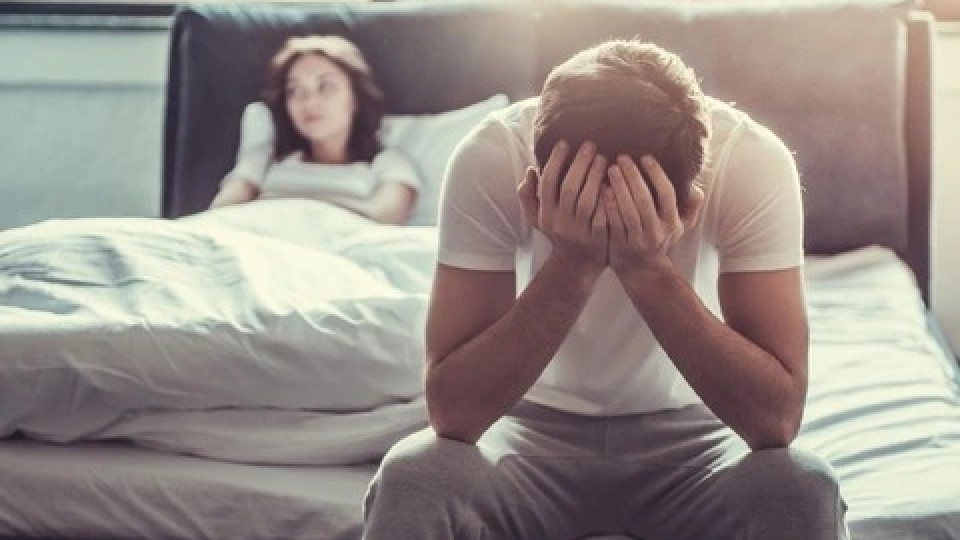 Sau mỗi lần quan hệ, tôi bị đau đầu dữ dội thì đó là bệnh gì?
