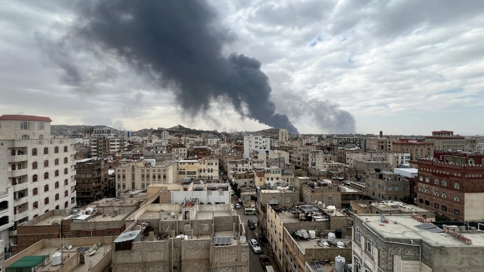 2025-05-06T150520Z_1505289309_RC2CCEA9OSZQ_RTRMADP_3_ISRAEL-YEMEN-STRIKES.JPG