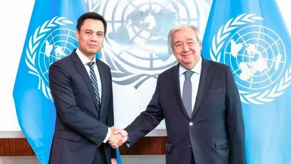 Ambassador Giang.jpg