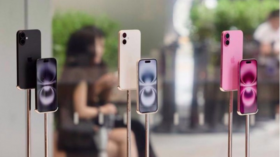 Apple names Vietnam-made products and local supply partners