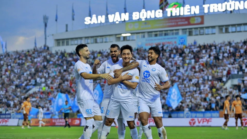 CLB Nam Định.jpg