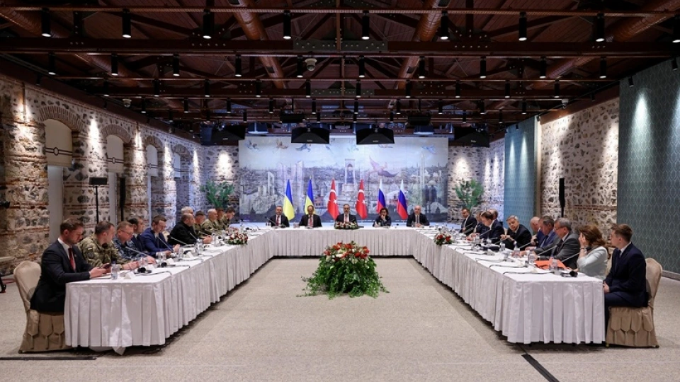 Nga và Ukraine đàm phán tại Istanbul, Thổ Nhĩ Kỳ.JPG