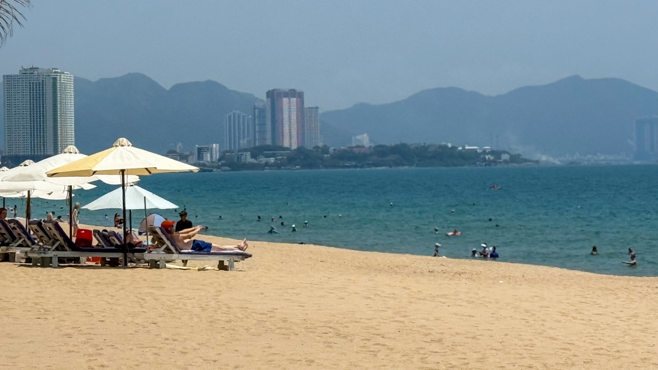 bai-bien-nha-trang.jpg