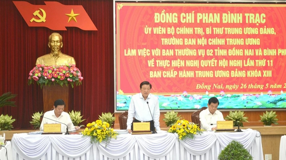 ban_noi_chinh.jpg