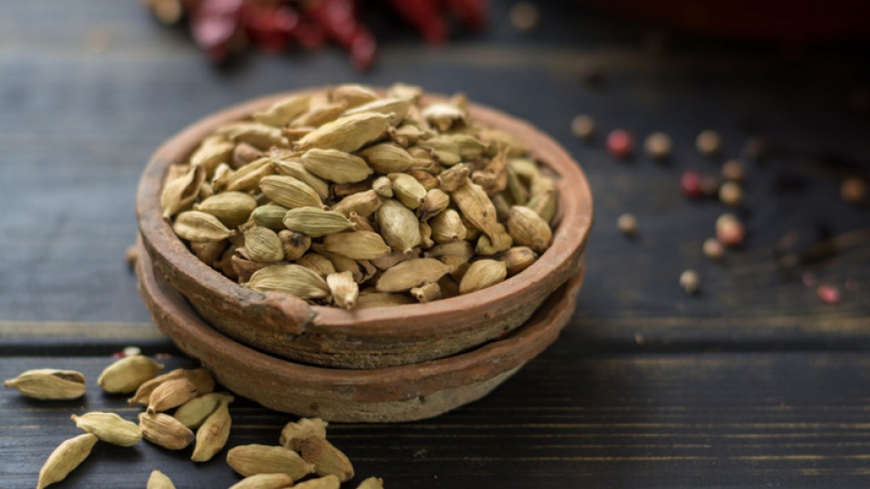 Vietnam sees rising exports of world’s third most expensive spice