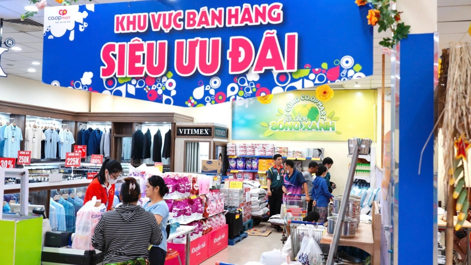co.opmart_ban_hang_sieu_uu_dai_mung_sinh_nhat.jpg