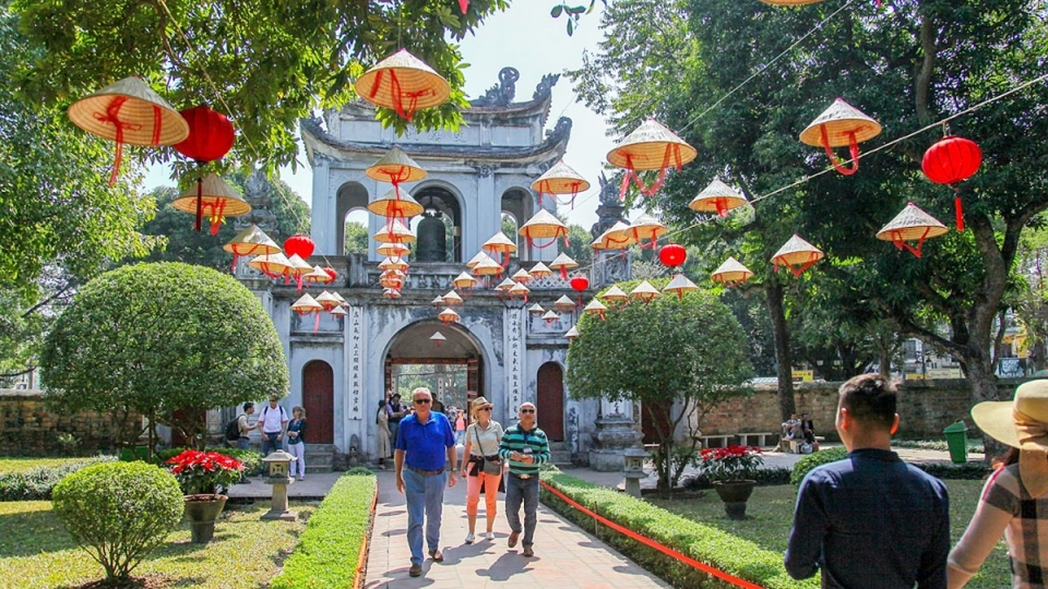 du_lich_ha_noi.jpg