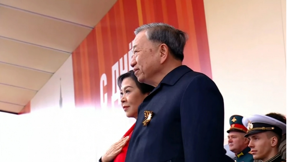 duyet_binh.png