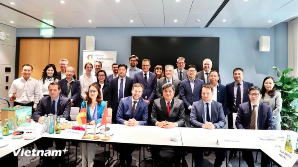 Vietnam explores agricultural partnership in Germany