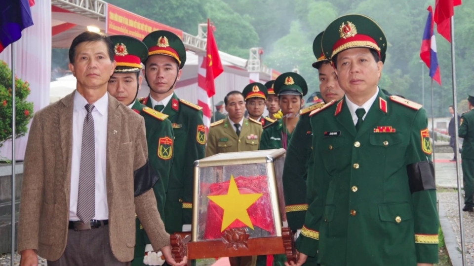 Thanh Hoa reinters 21 remains of war martyrs repatriated from Laos