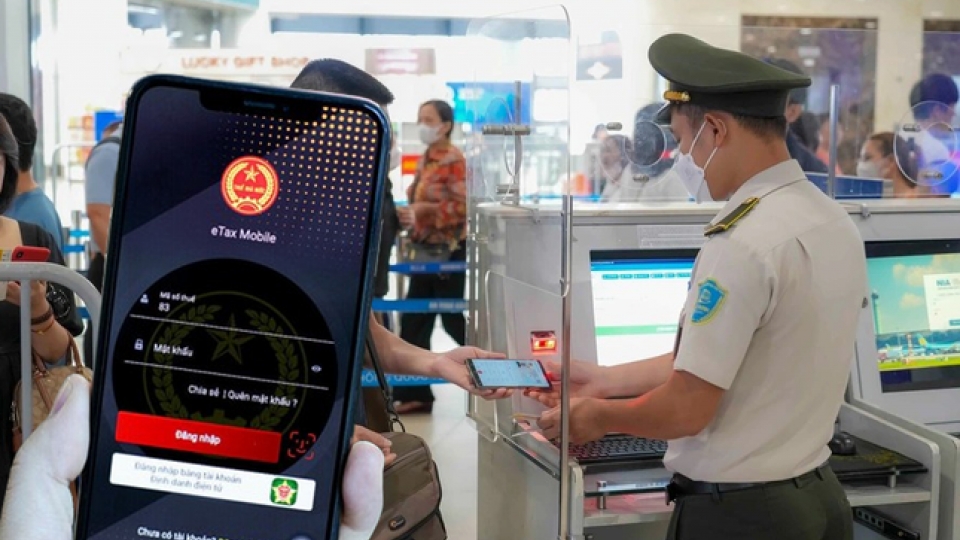 Có thể 'xóa' lệnh tạm hoãn xuất cảnh ngay sau khi nộp đủ số tiền thuế đang nợ