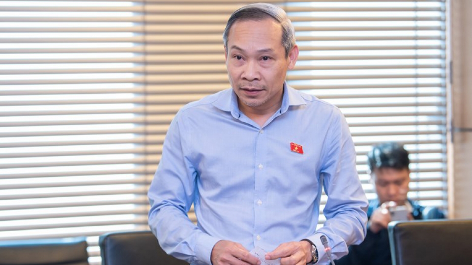 phan duc hieu thao luan.jpg