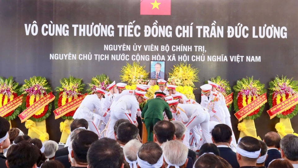 quoc_tang_nguyen_chu_tich_nuoc_tran_duc_luong_14.jpg