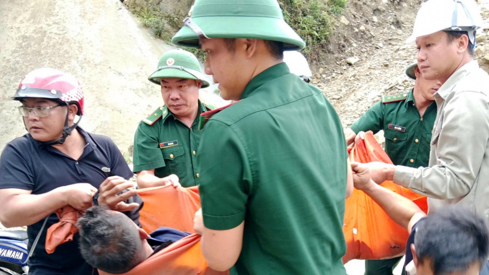 suc_khoe_cac_nan_nhan_bi_thuong_sau_khi_duoc_dua_di_cap_cuu_dang_trong_tam_kiem_soat_20250516205346.jpg