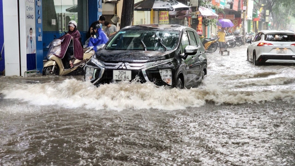 Thời tiết ngày mai 11/5: Nhiều khu vực trên cả nước tiếp tục có mưa rào và dông