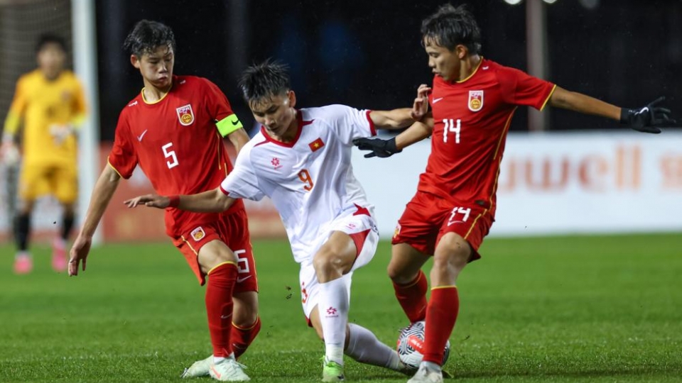 truc_tiep_u16_vietnam_vs_u16_trung_quoc_72.jpg