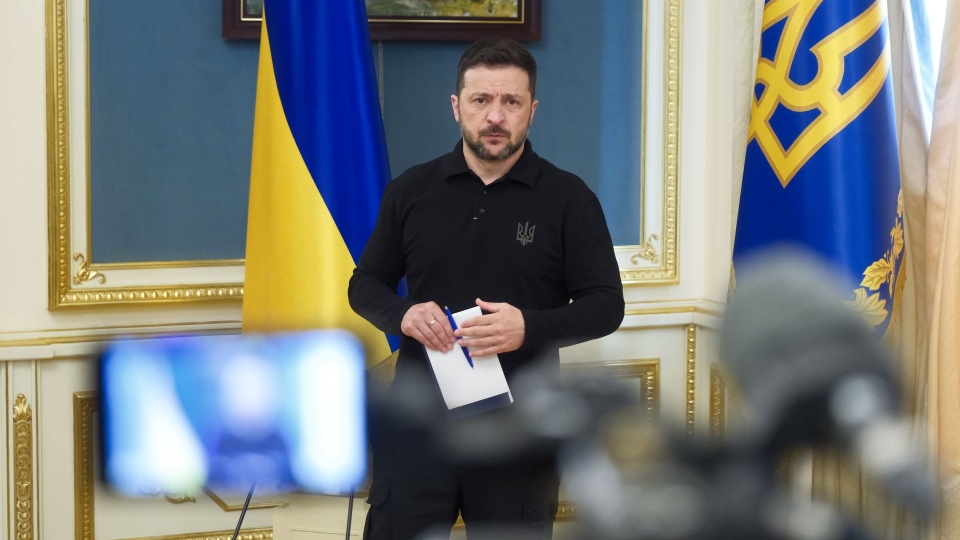 Ukraine lý giải về sắc lệnh cấm đàm phán với Tổng thống Nga Putin