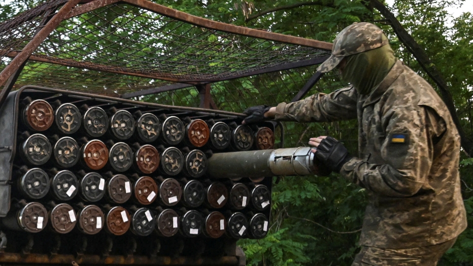 2025-06-07T094813Z_1035461055_RC2RWEASOTL8_RTRMADP_3_UKRAINE-CRISIS-SOUTH-FRONTLINE.JPG