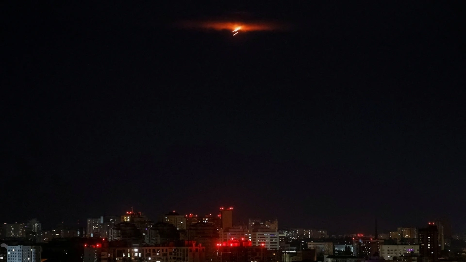 2025-06-29T083624Z_768465856_RC2YBFAGGPIV_RTRMADP_3_UKRAINE-CRISIS-ATTACK-KYIV.JPG