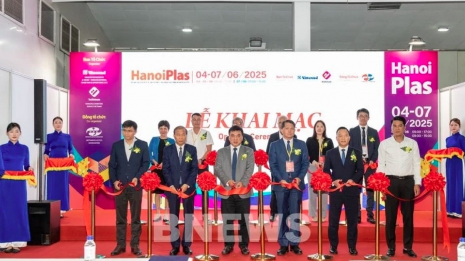 Hanoi Plas.jpg