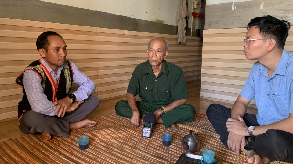 Phát huy vai trò đảng viên người có uy tín trong giảm nghèo ở bon làng của Đắk Nông.jpeg