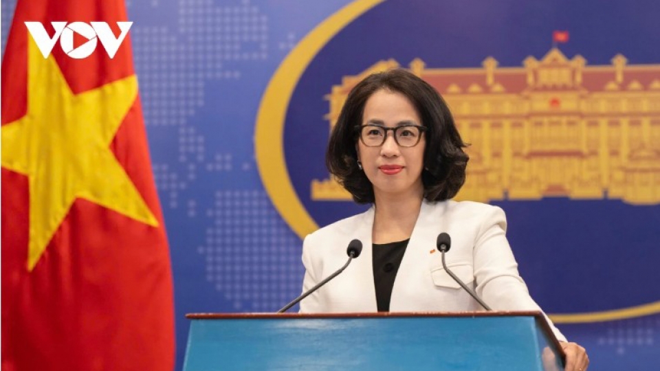 Pham Thu Hang pict1.jpg