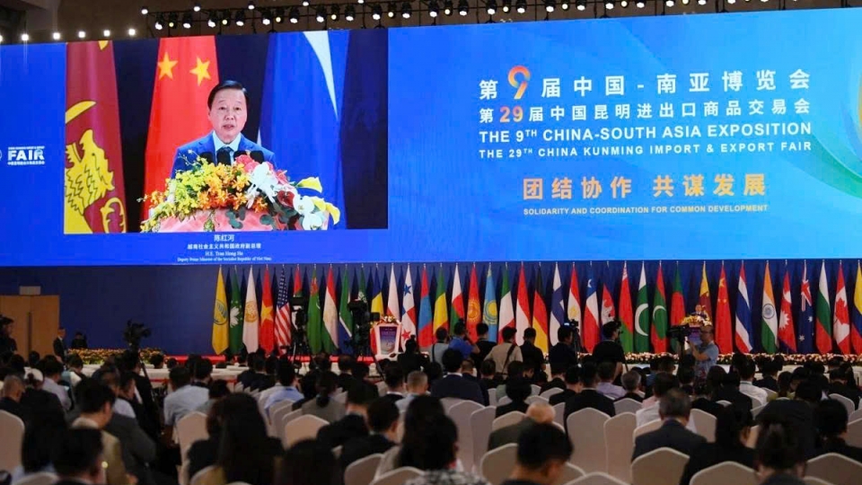 Vietnam pushes for regional trade connectivity at China expo.jpg