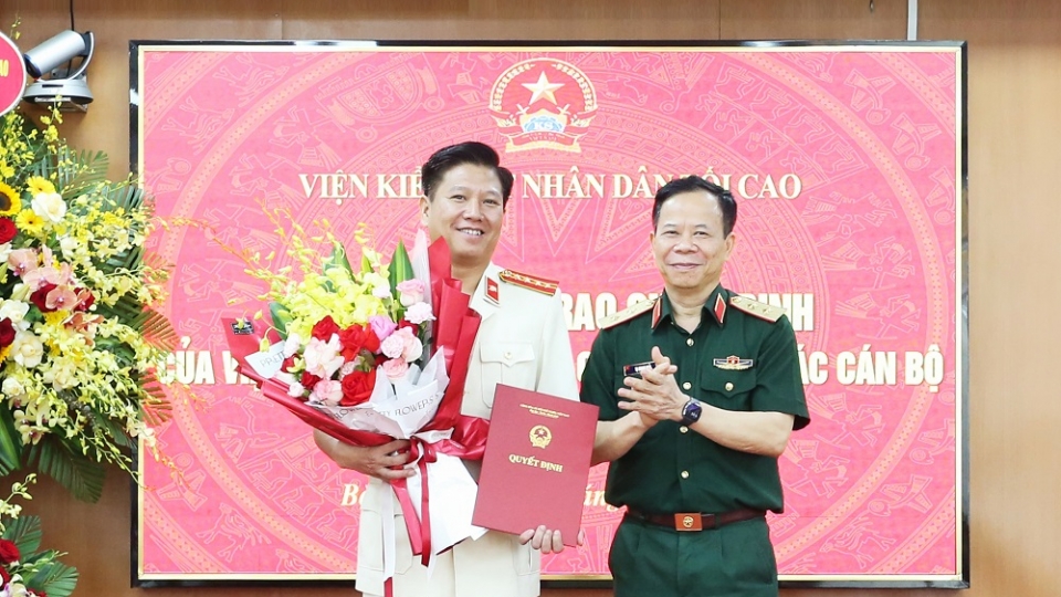 bo_nhiem_can_bo_2.jpg
