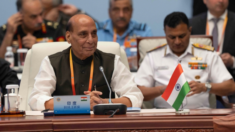 bo_truong_quoc_phong_an_do_rajnath_singh_tai_hoi_nghi_bo_truong_sco_ngay_26.6_anh_hindustiantimes.jpg