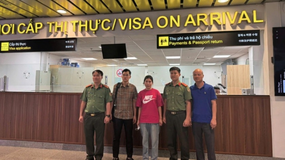 Woman on international wanted list arrested upon return to Vietnam