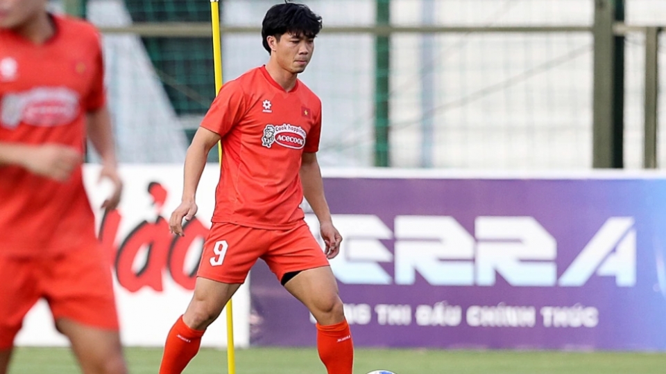 Striker Cong Phuong withdraws from national team due to injury