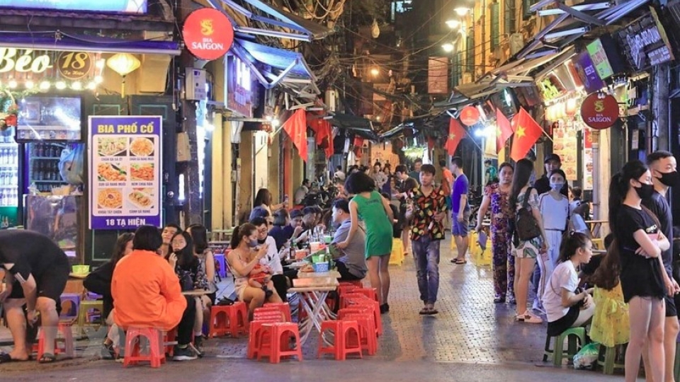 Hanoi listed among Asia’s top walkable cities by Agoda