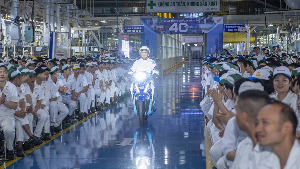 honda_xuat_xuong_xe_40_trieu_3.jpg