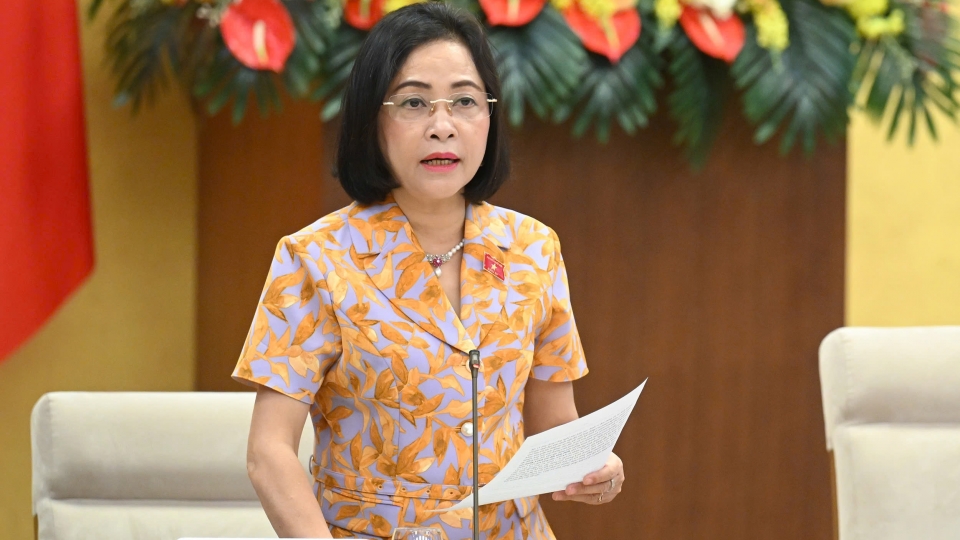 pho_chu_tich_quoc_hoi_nguyen_thi_thanh.jpg
